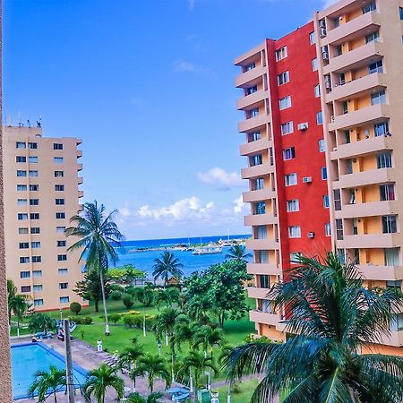 Turtle Beach Towers Ocho Rios Exteriör bild